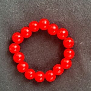 NEW PLUNDER Candy apple red beaded bracelet